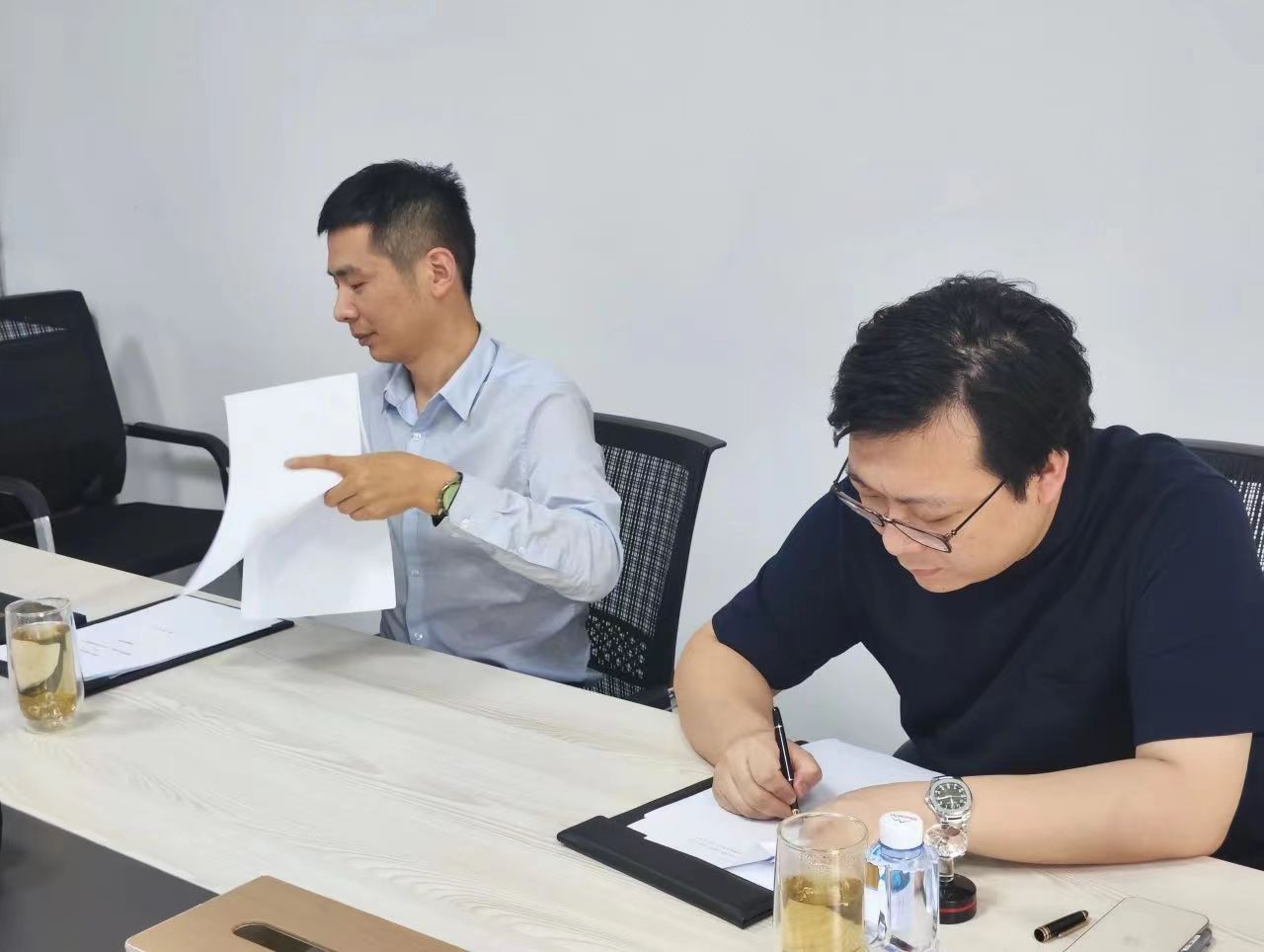 Guoxin Securities เข้าร่วมสนับสนุนการเข้าจดทะเบียนในตลาดหลักทรัพย์ XSL